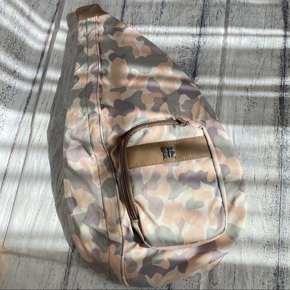 Camouflage Butterfly Sling Crossbody Bag - Picture 1 of 6